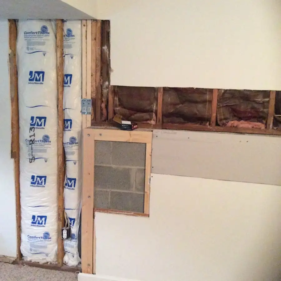 Wall insulation replacement during Structural Drying in Horace